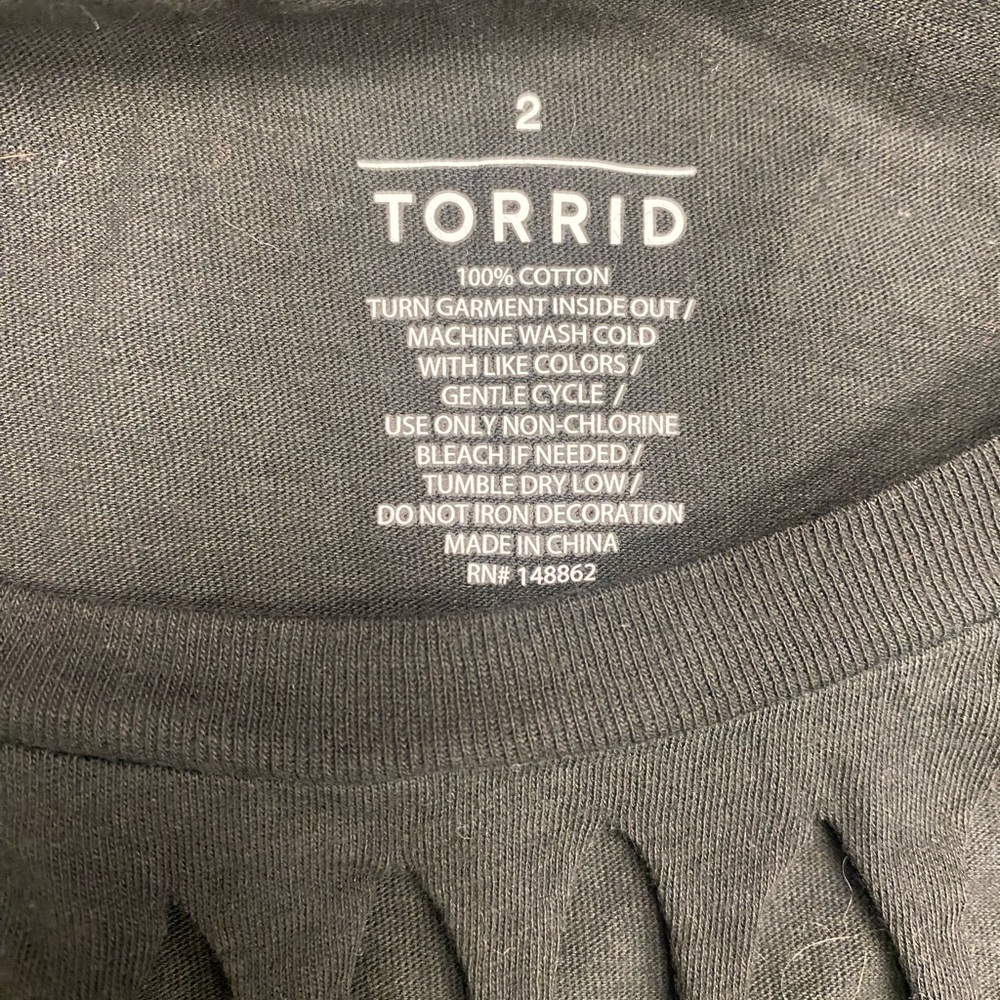 Torrid Aerosmith Black Slashed Classic Tee Size 2 - Picture 7 of 10